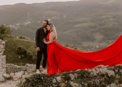 professionelle avec robe flying the dress drome ardeche