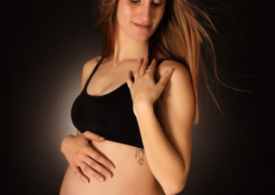 photographe de grossesse artistique sur privas