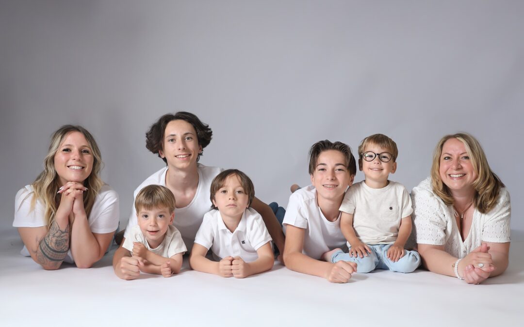seance famille studio photo