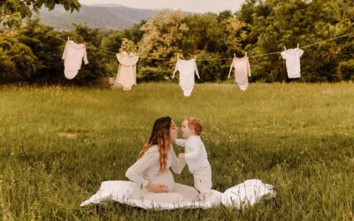 séance grossesse en extérieur en ardeche