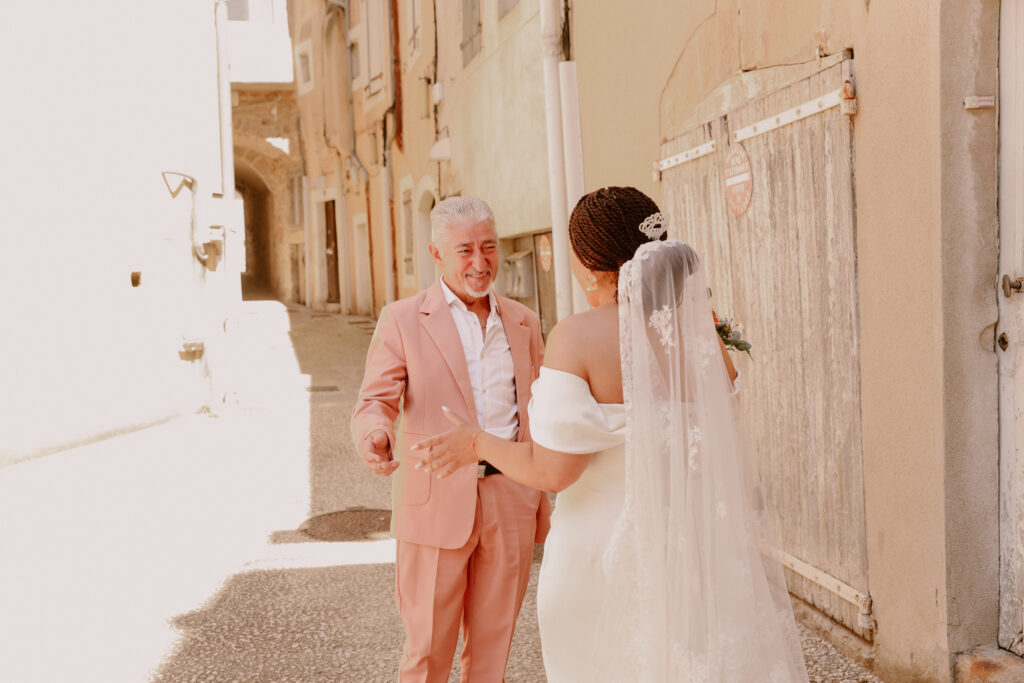 photographe mariage Alissas
photographe mariage Privas
photographe mariage Montélimar
photographe mariage Valence
photographe mariage Aubenas
photographe mariage en pleine nature Ardèche
photographe mariage dans les vignes Drôme