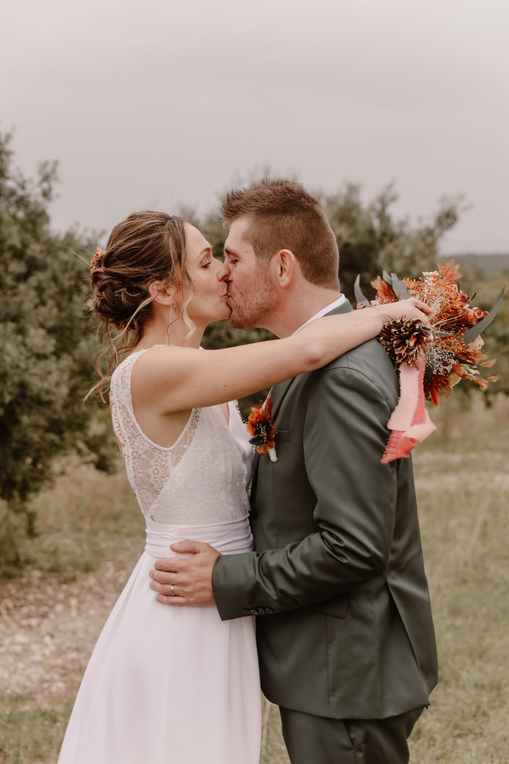 Mariage d’Amélie & Florent au Domaine du Prieuré Saint-Pierre dans la DROME