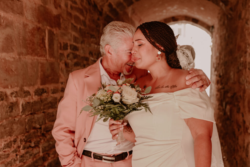 photographe mariage Alissas
photographe mariage Privas
photographe mariage Montélimar
photographe mariage Valence
photographe mariage Aubenas
photographe mariage en pleine nature Ardèche
photographe mariage dans les vignes Drôme
